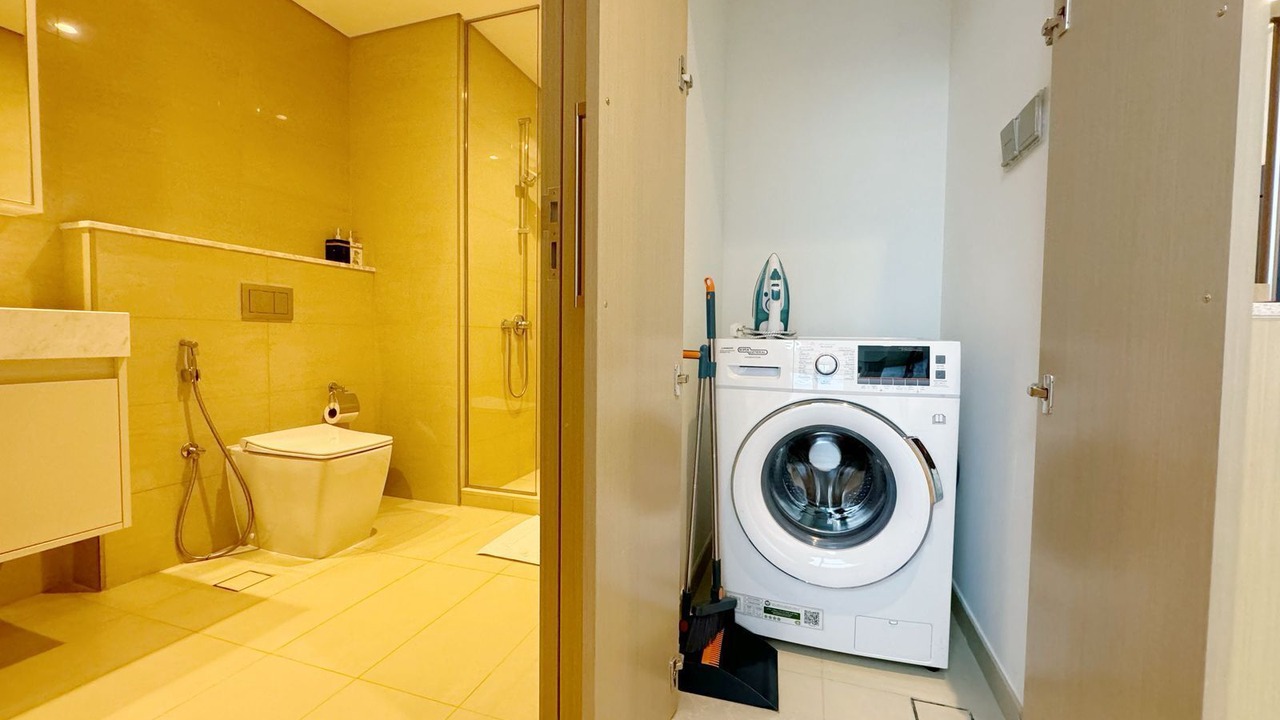 Photo of Bathroom in Downtown Dubai