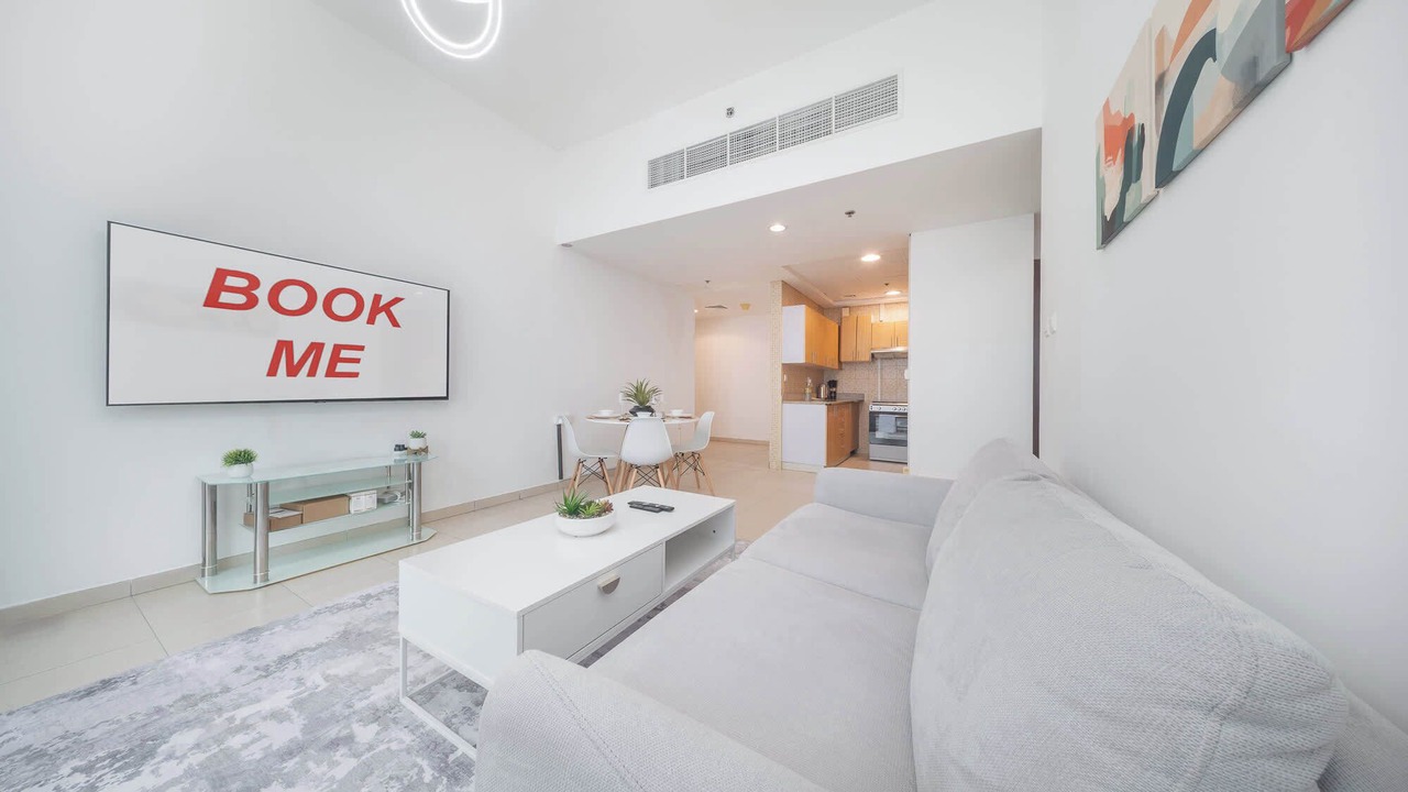 Photo of Livingroom in Dubai Production City
