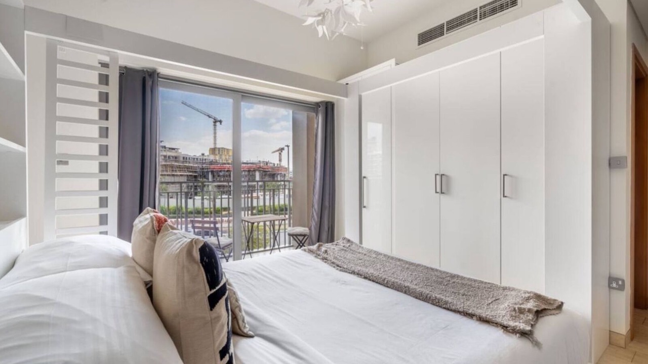 Photo of Bedroom in Za'abeel 1