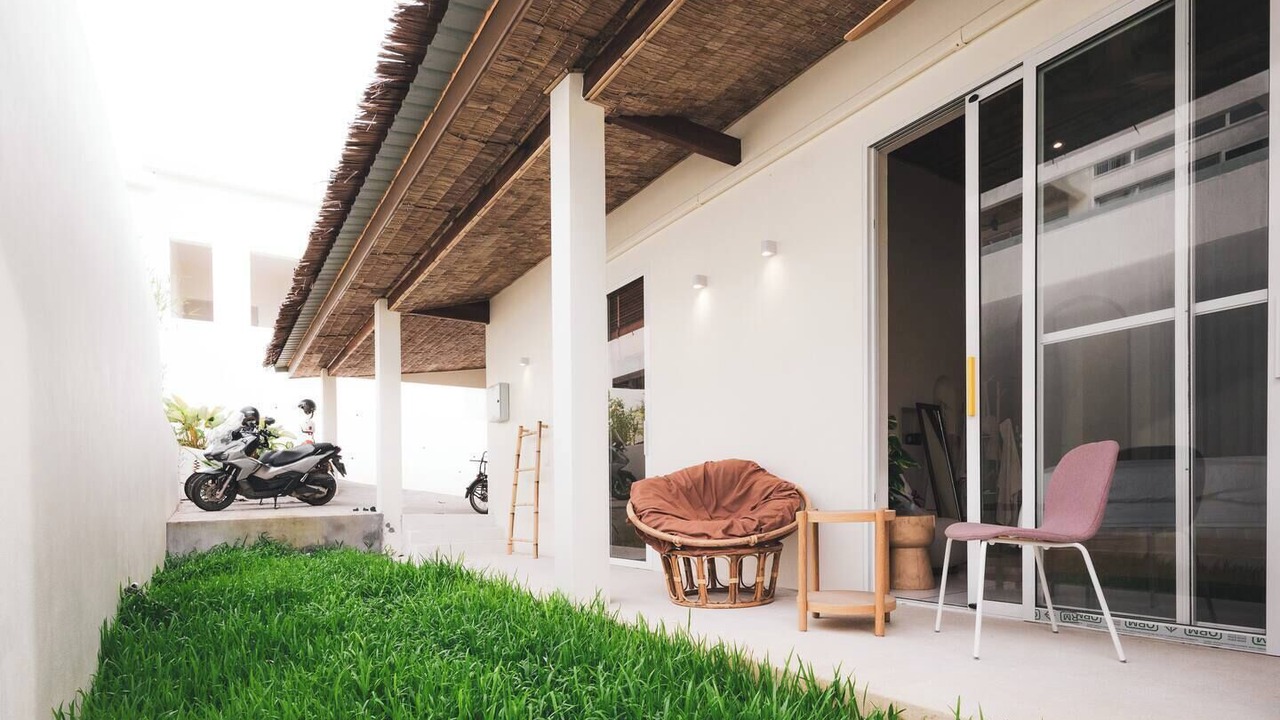 Photo of Patio Balcony in Haad Pleayleam