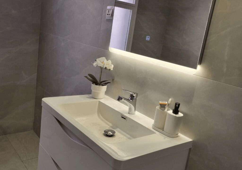 Photo of Bathroom in Jumeira 3