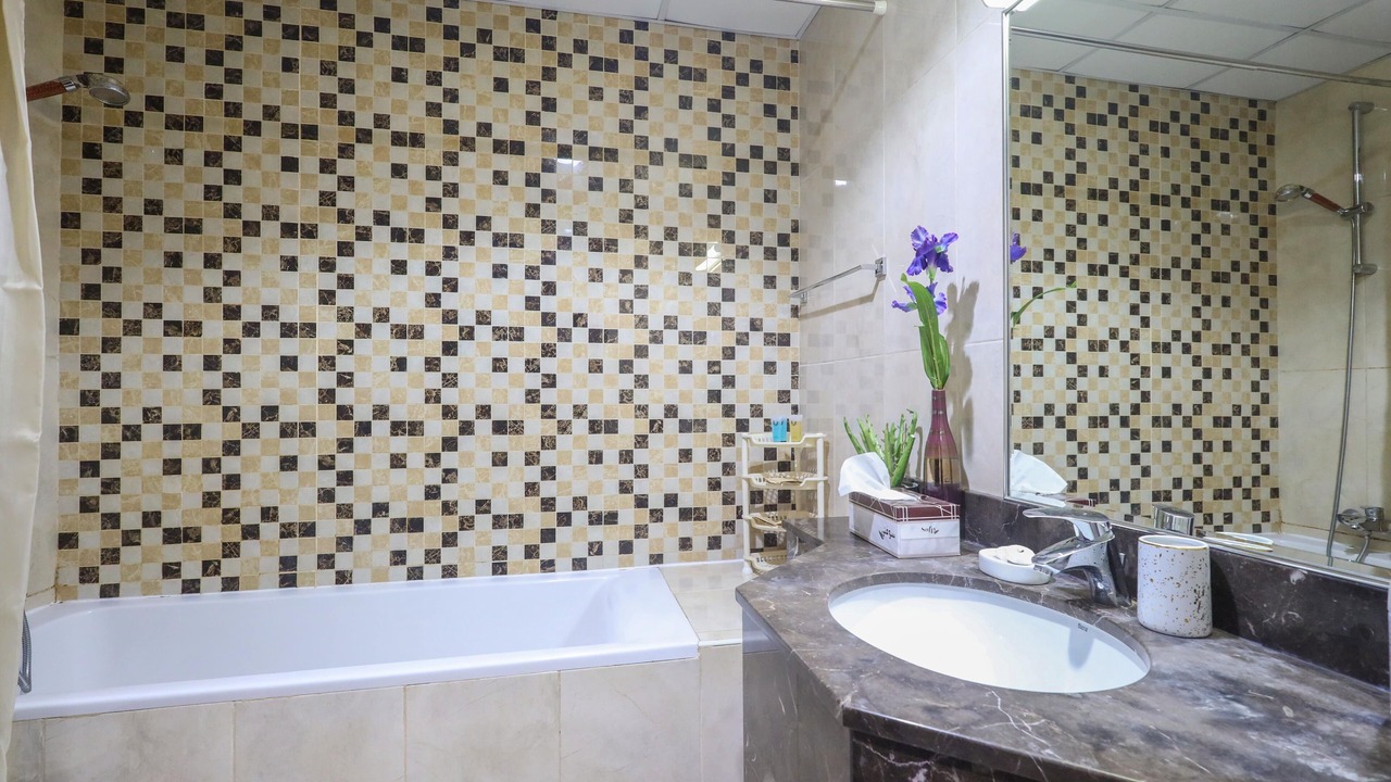 Photo of Bathroom in Discovery Gardens