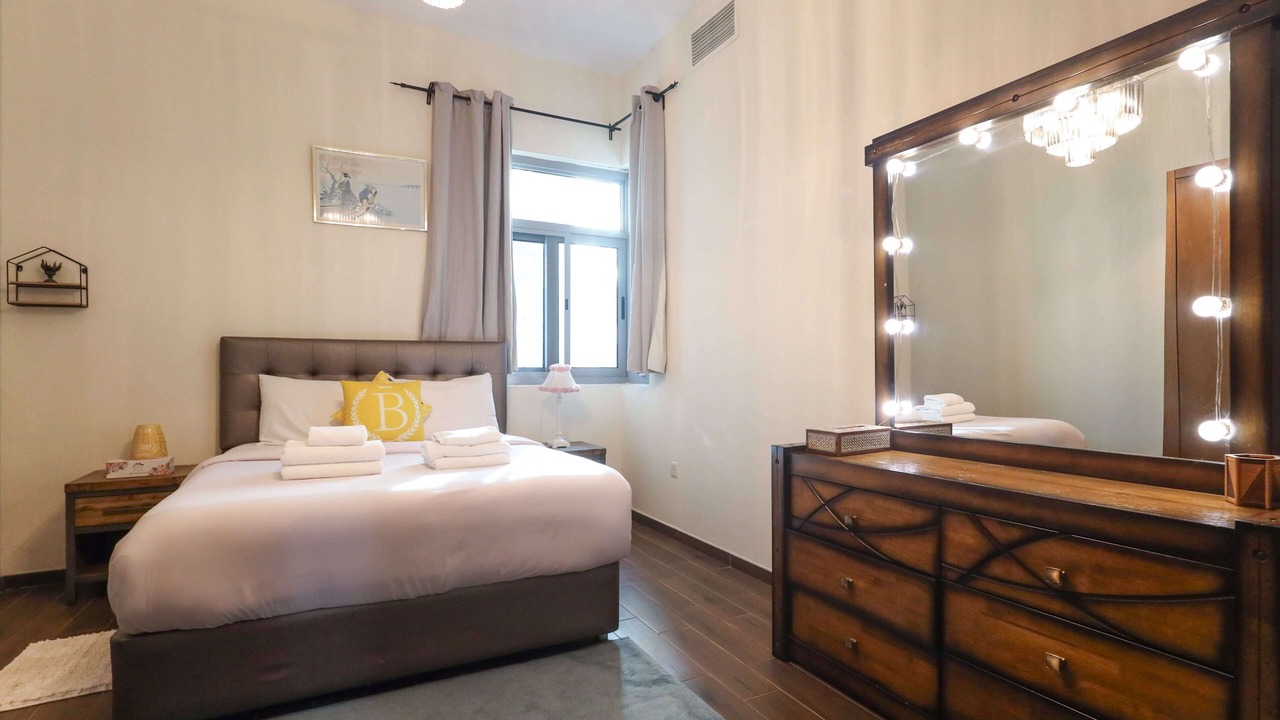 Photo of Bedroom in Discovery Gardens