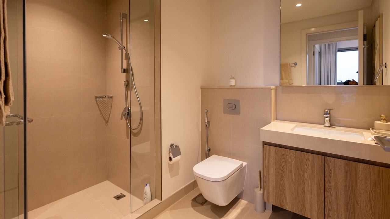 Photo of Bathroom in Za'abeel 2