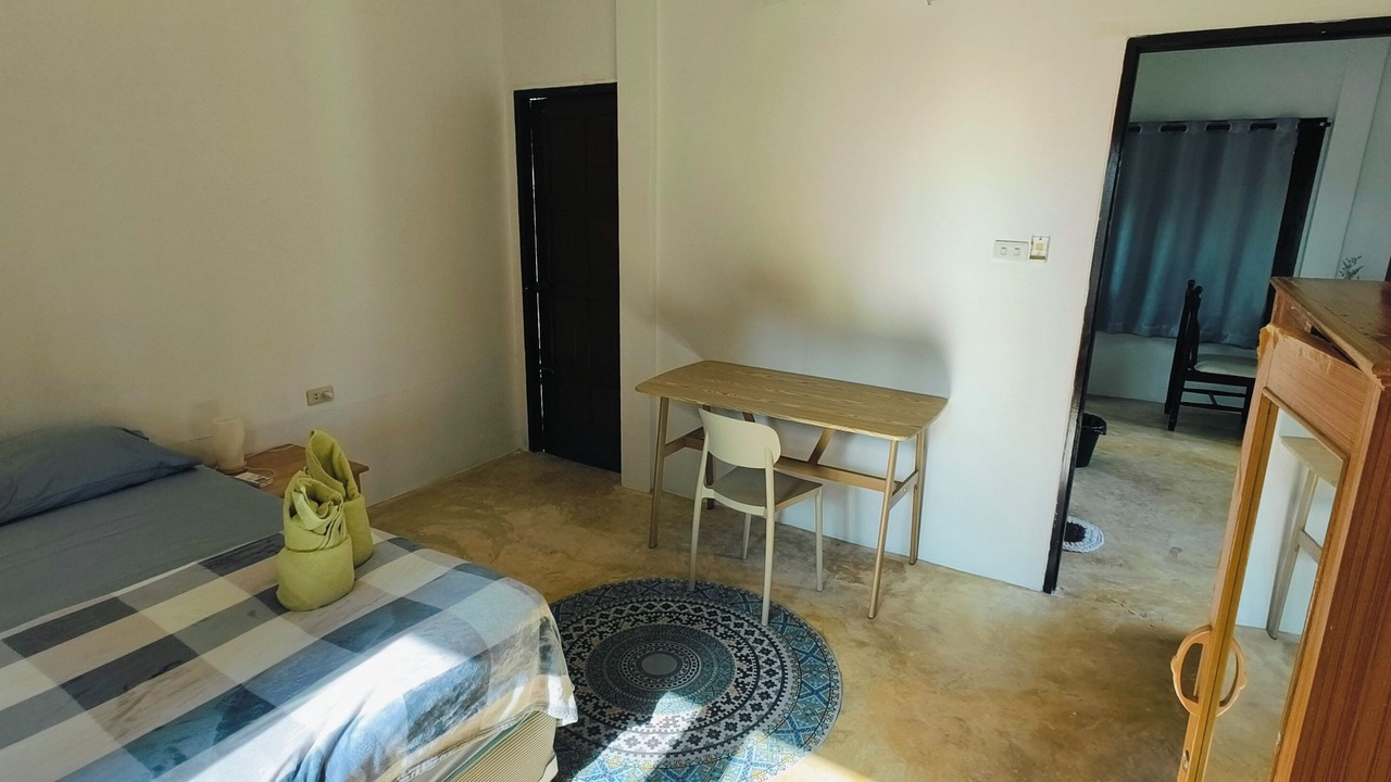 Photo of Bedroom in Thong Sala