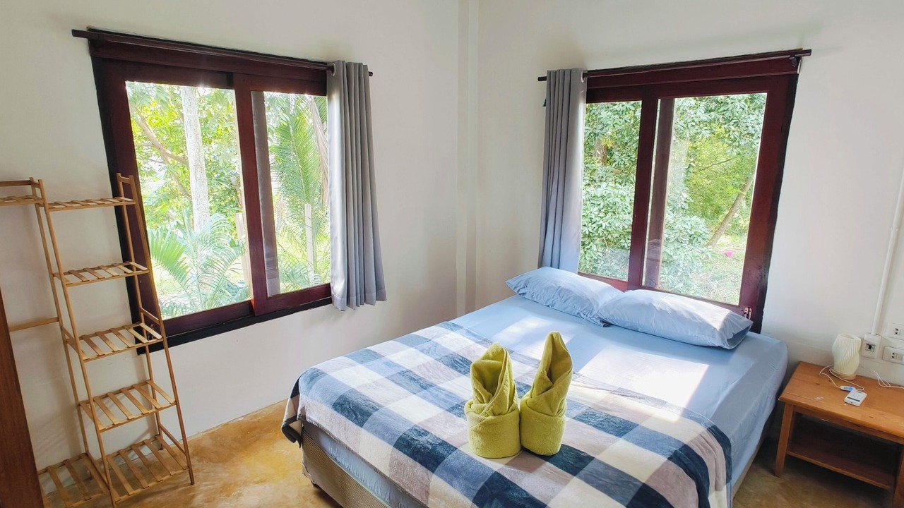 Photo of Bedroom in Thong Sala