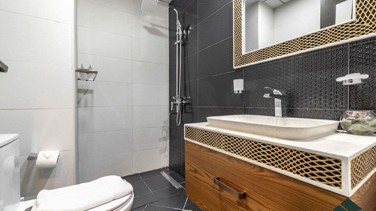 Photo of Bathroom in Downtown Dubai