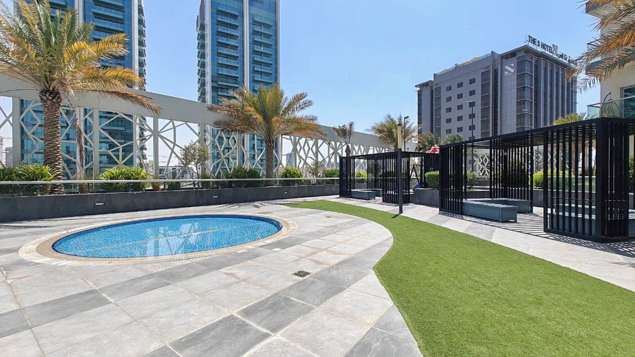 Photo of Patio Balcony in Al Barsha