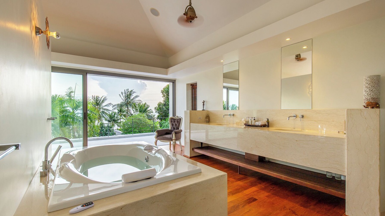 Photo of Bathroom in Taling Ngam