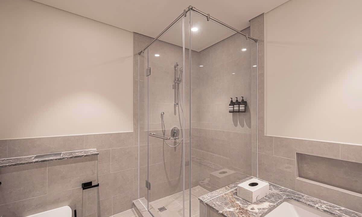 Photo of Bathroom in Trade Centre 1