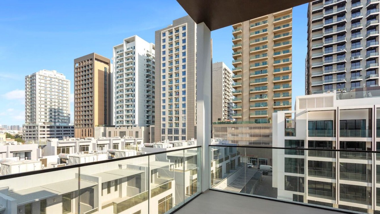 Photo of Outdoor in Jumeirah Village Circle