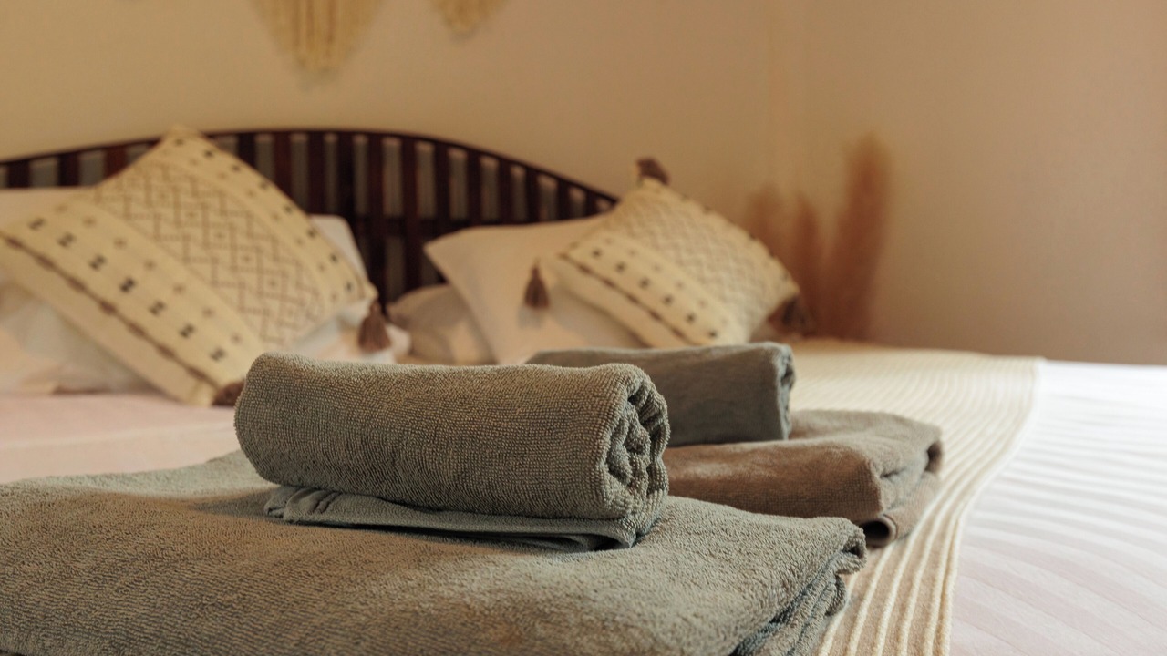 Photo of Bedroom in Srithanu