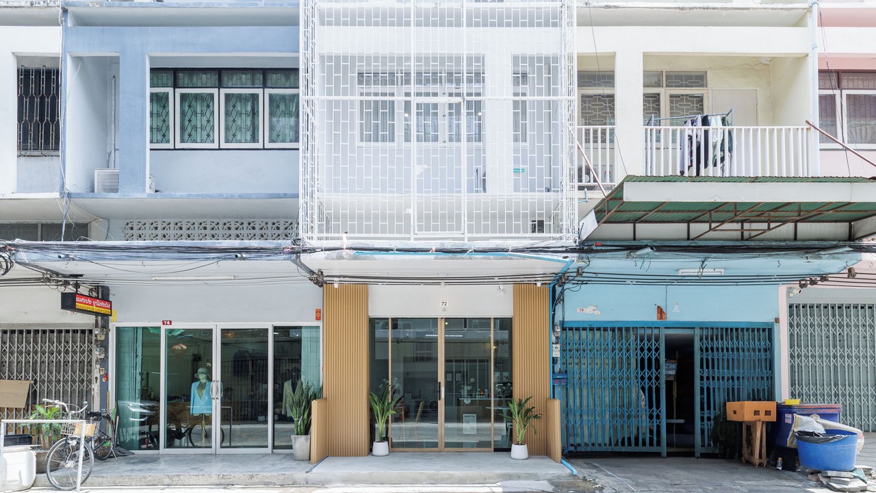 Photo of Outdoor in Phra Khanong