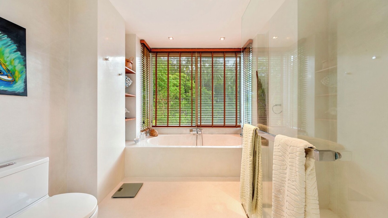Photo of Bathroom in Hua Thanon