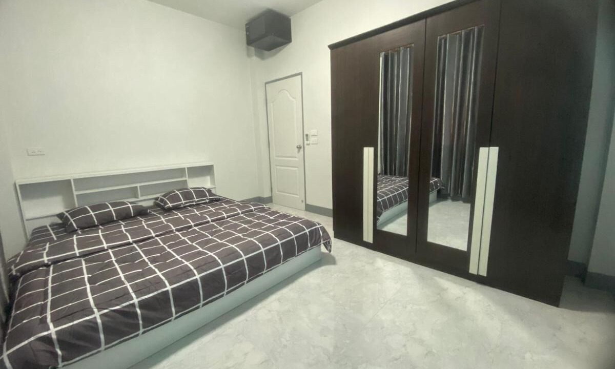 Photo of Bedroom in San Sai