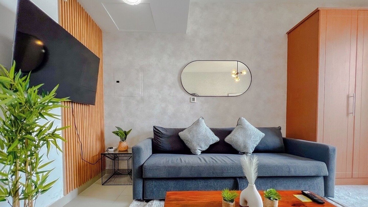 Photo of Livingroom in Dubai Production City