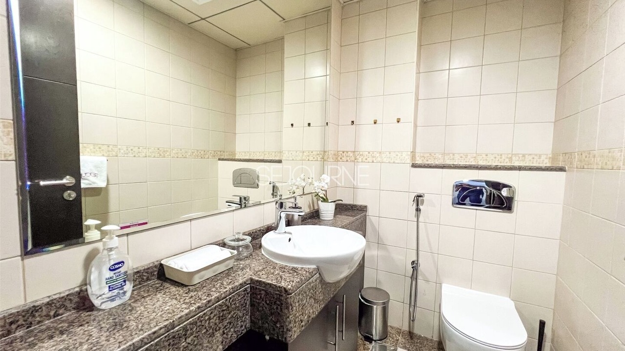 Photo of Bathroom in Jumeirah