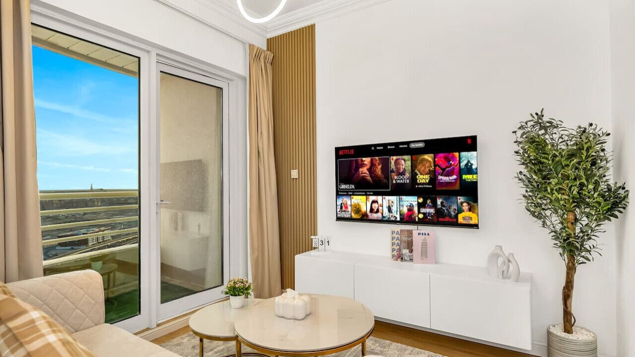 Photo of Livingroom in Jabal Ali 2