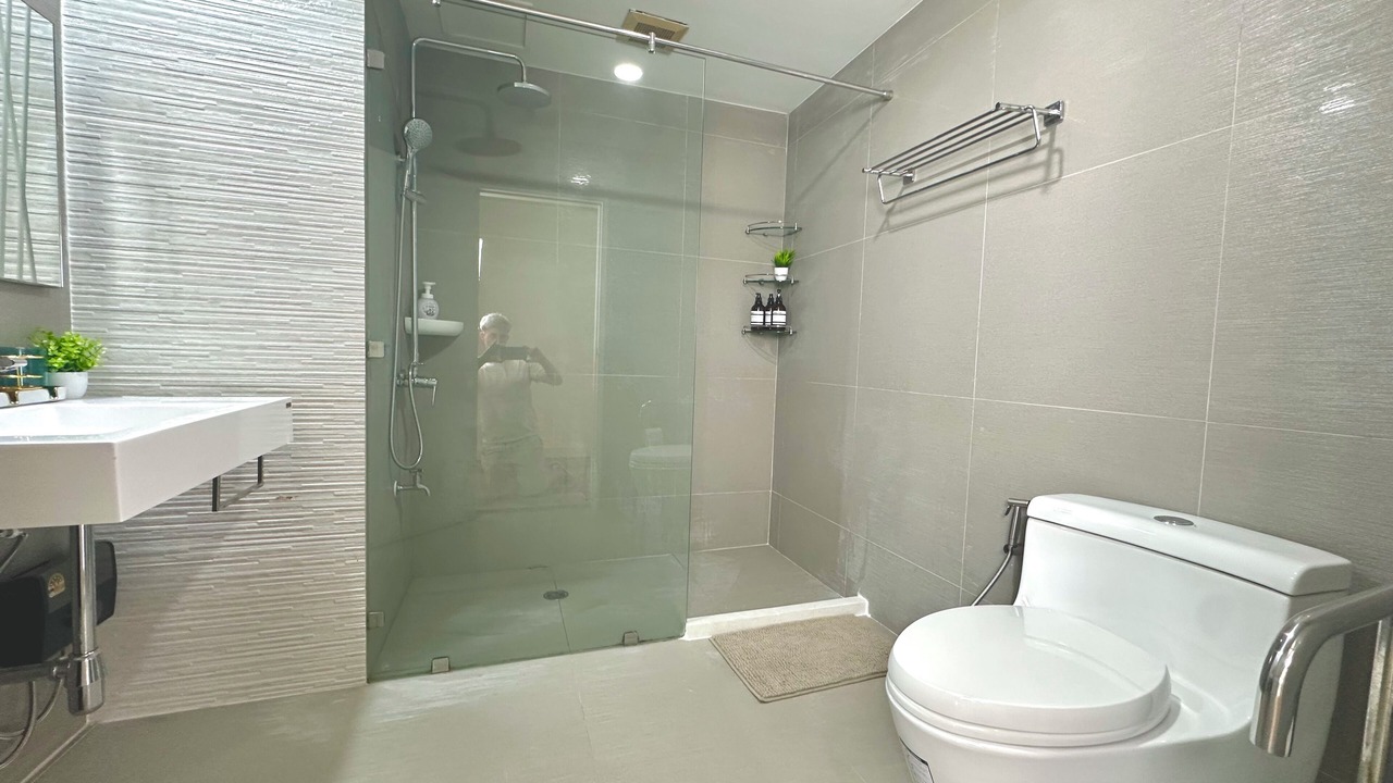 Photo of Bathroom in Nana