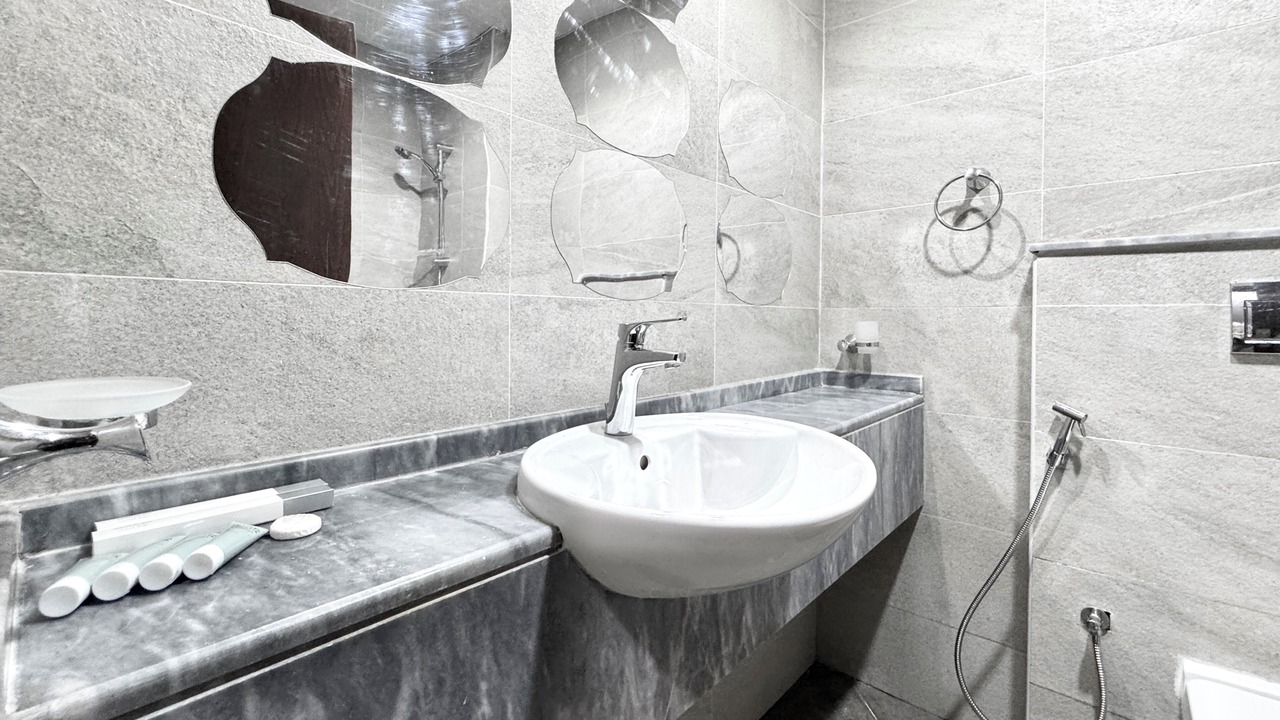 Photo of Bathroom in Jumeira 3