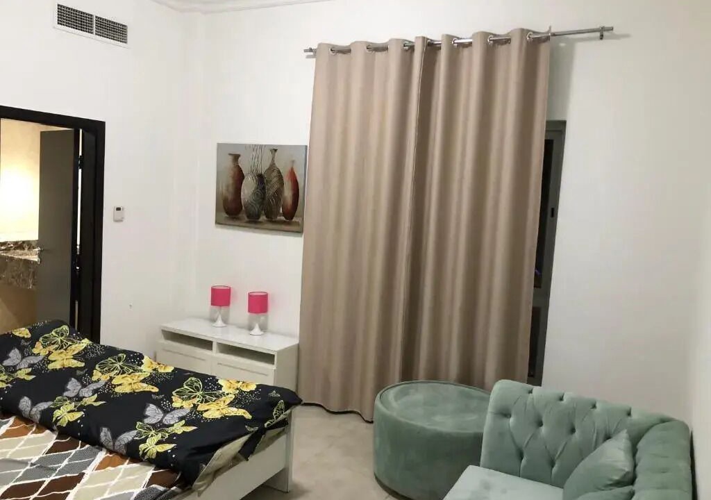 Photo of Bedroom in Al Muraqqabat