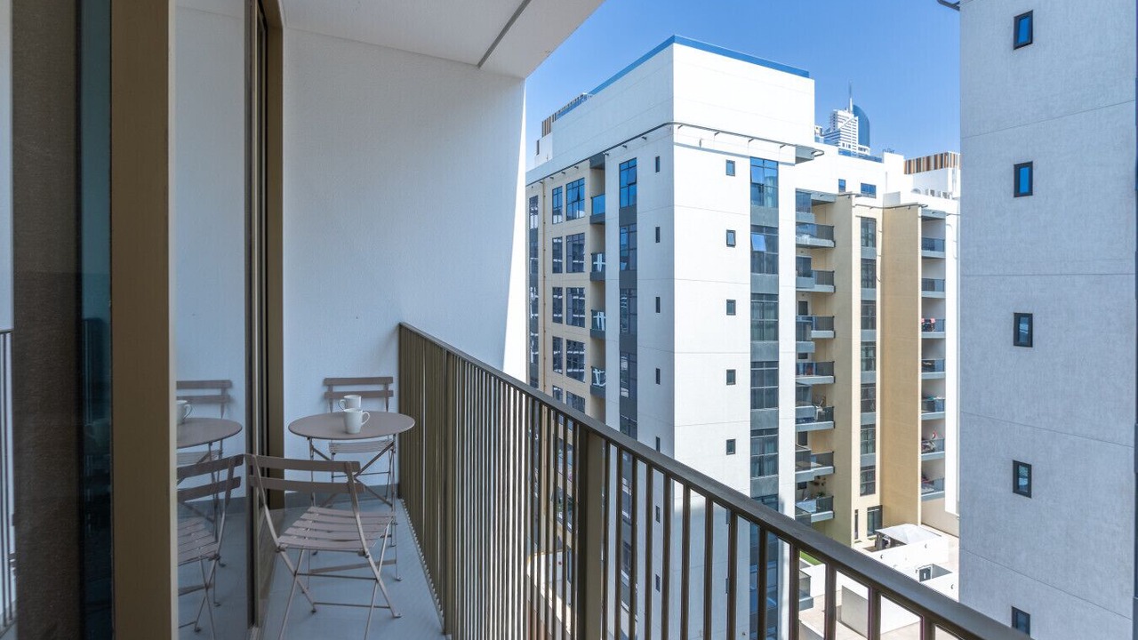 Photo of Patio Balcony in Al Satwa
