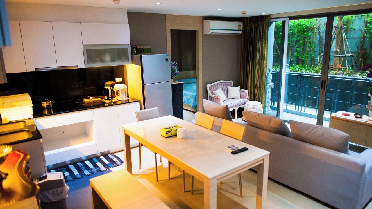 Photo of Livingroom in Silom