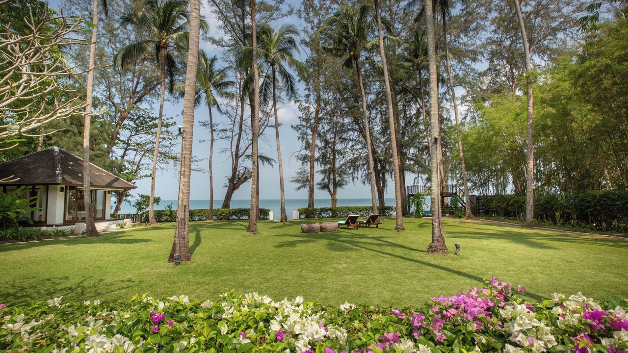 Photo of Outdoor in Lipa Noi