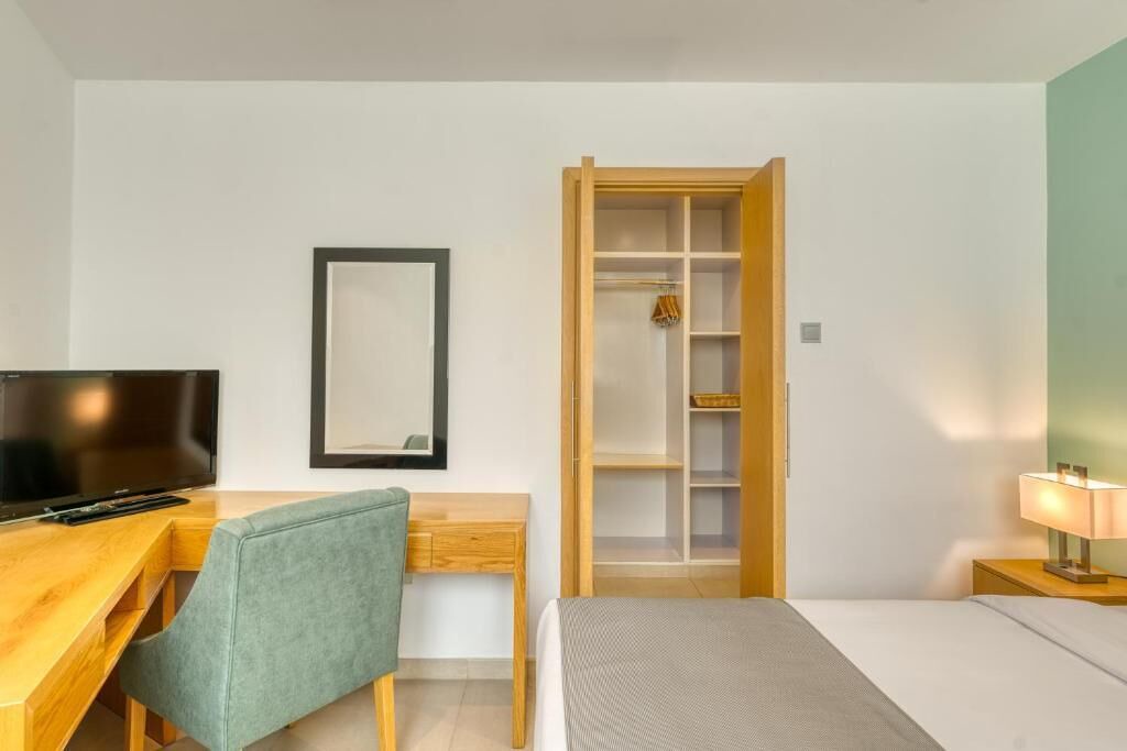 Photo of Bedroom in Jumeira 3