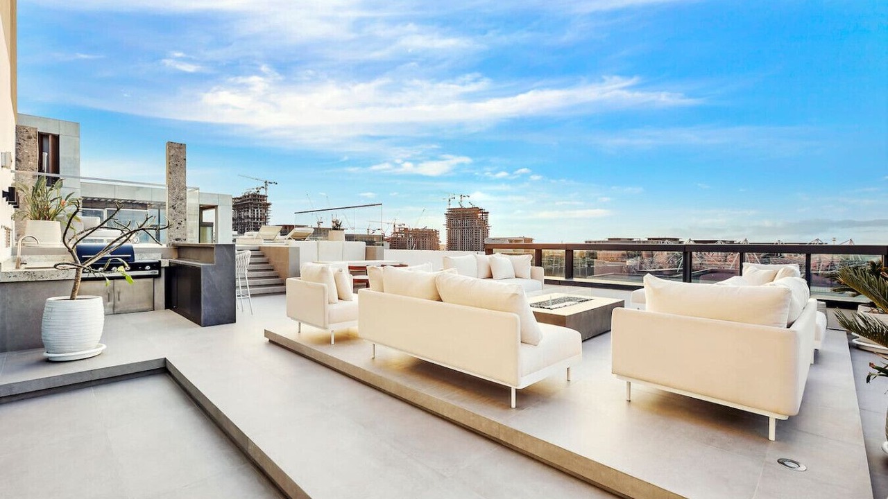 Photo of Patio Balcony in Sheikh Zayed Road