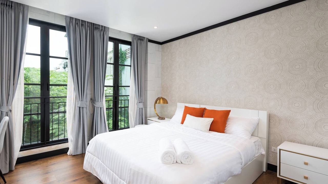 Photo of Bedroom in Phra Khanong Nuea