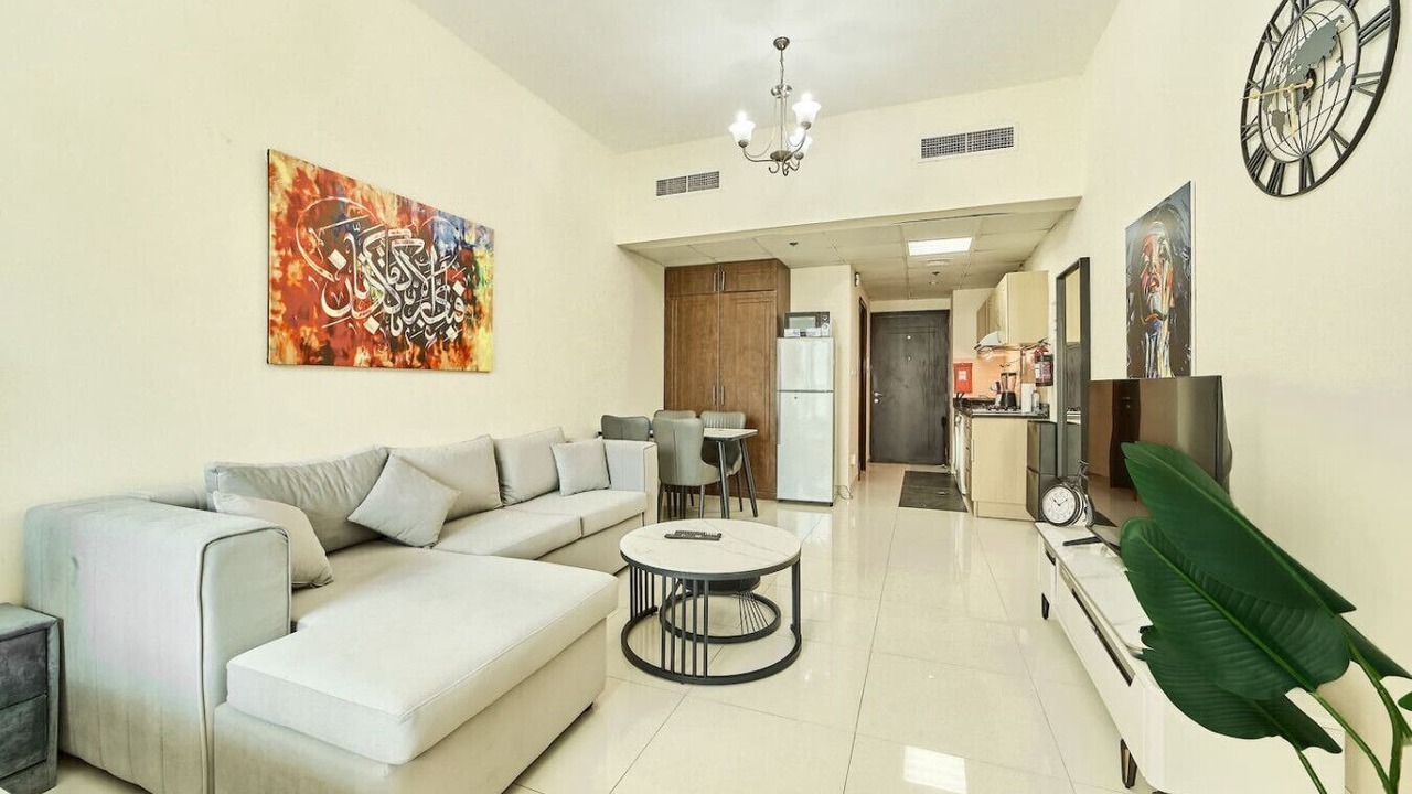 Photo of Livingroom in Dubai Sports City
