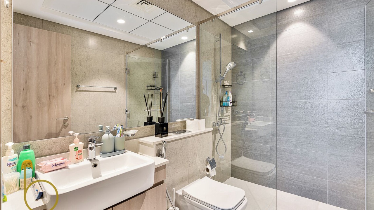 Photo of Bathroom in Al Barsha 2