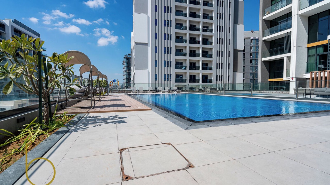 Photo of Outdoor in Al Barsha 2