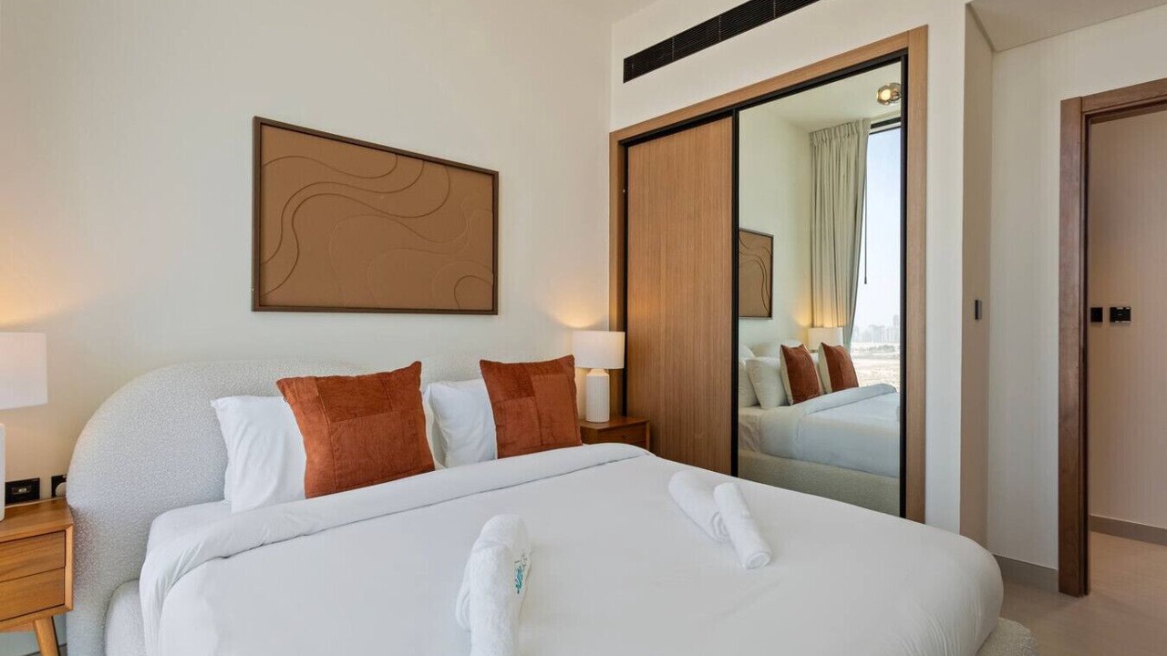 Photo of Bedroom in Jumeirah Village Circle