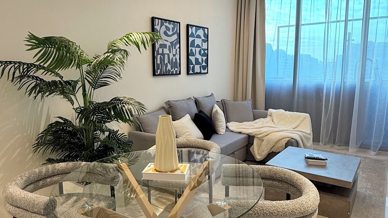 Photo of Livingroom in Trade Centre 1
