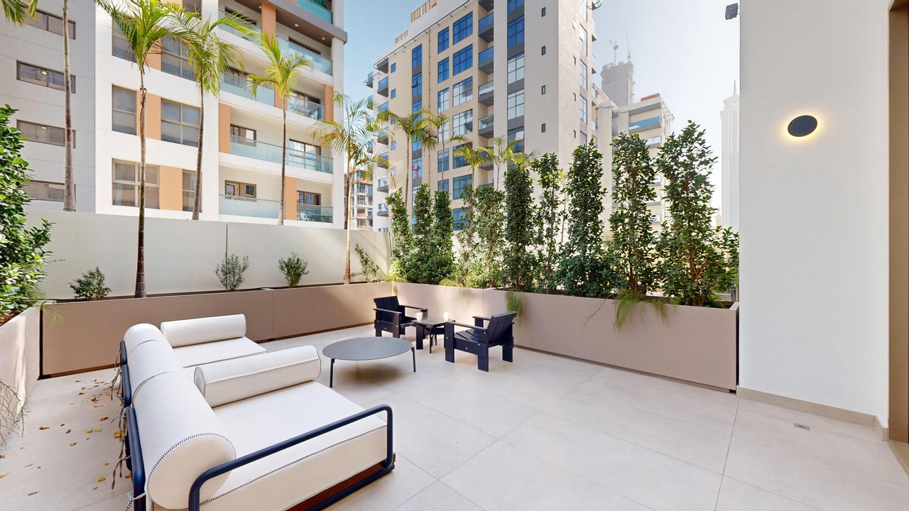 Photo of Patio Balcony in Al Satwa