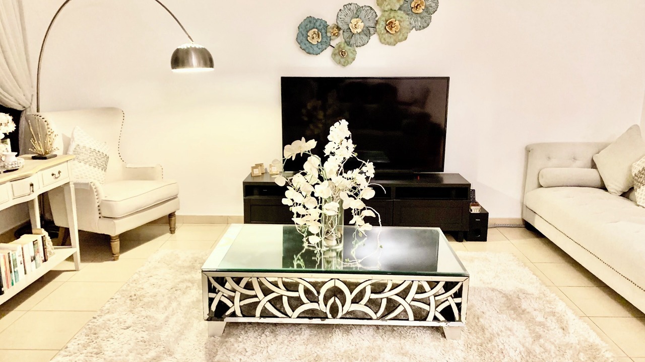 Photo of Livingroom in Al Sufouh 2