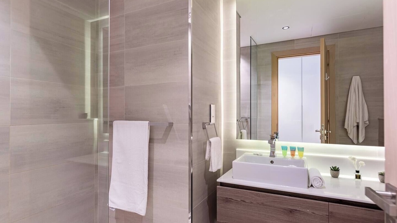 Photo of Bathroom in Trade Centre 1