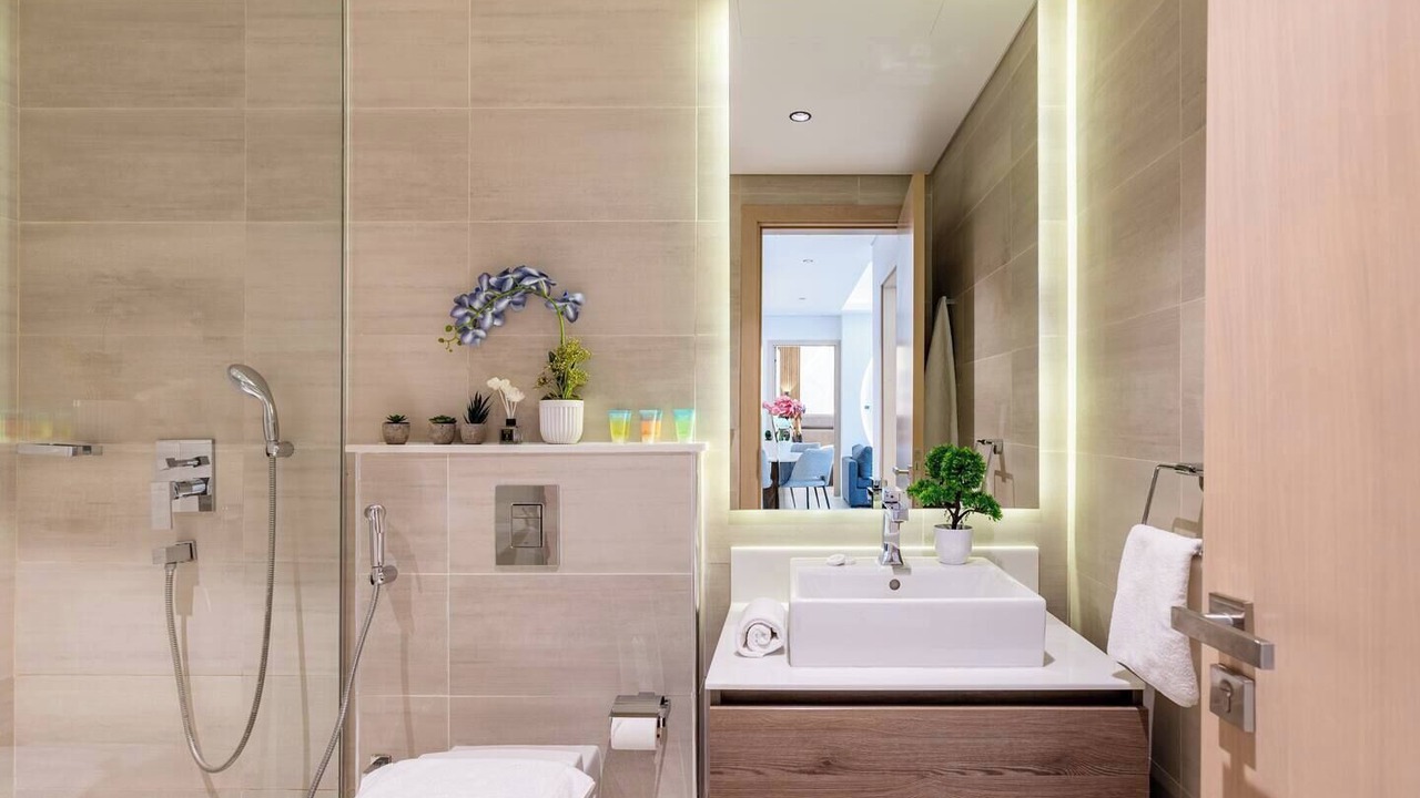 Photo of Bathroom in Trade Centre 1