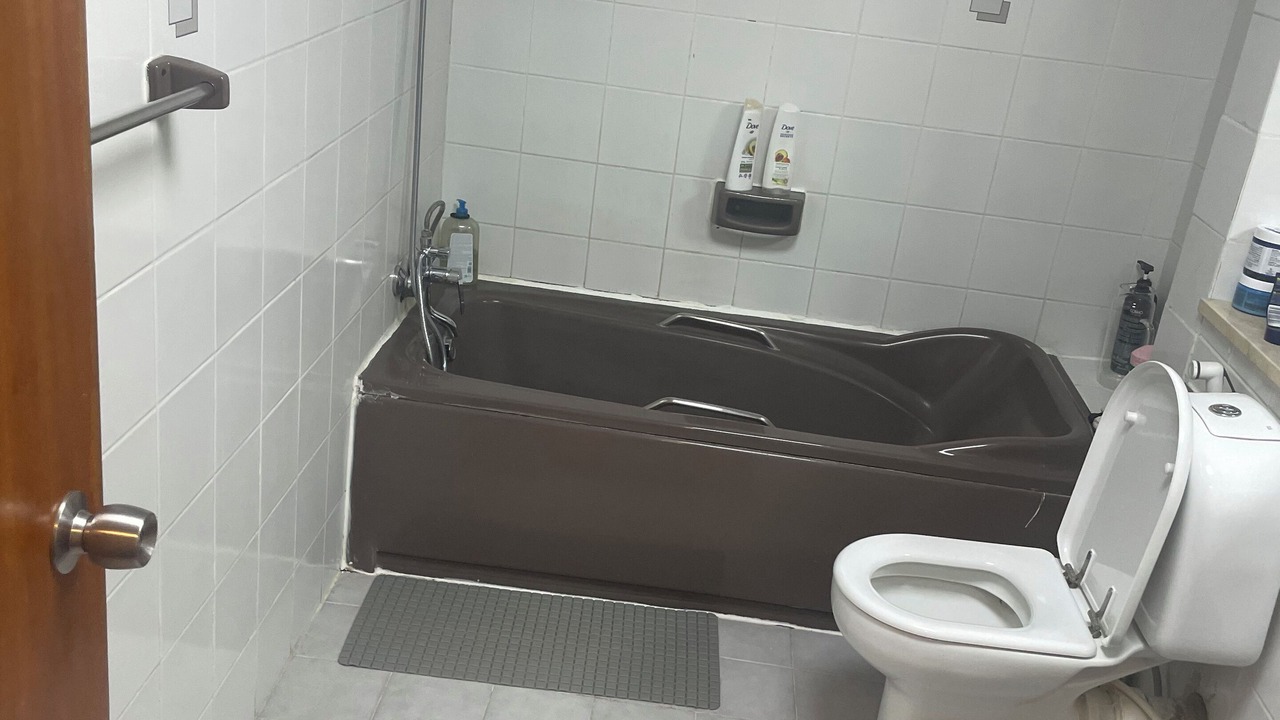 Photo of Bathroom in Jadaf