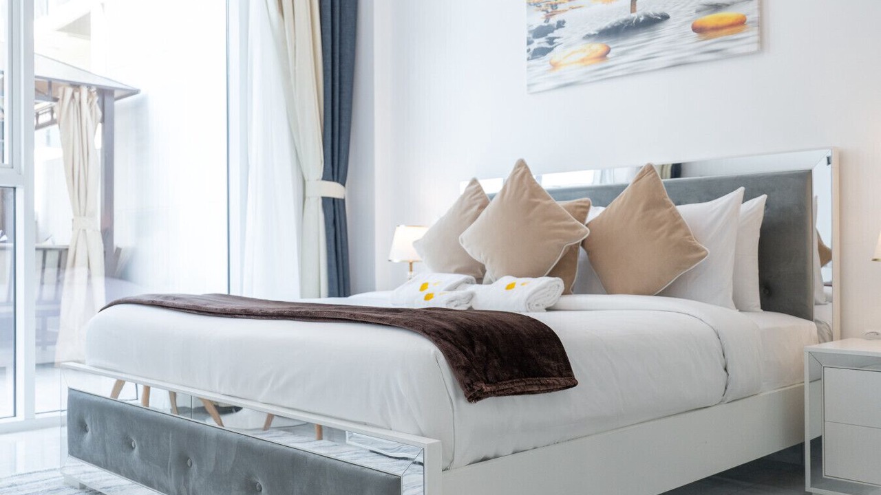 Photo of Bedroom in Discovery Gardens