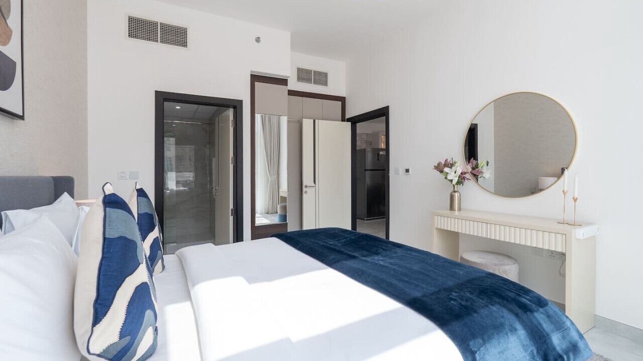 Photo of Bedroom in Discovery Gardens