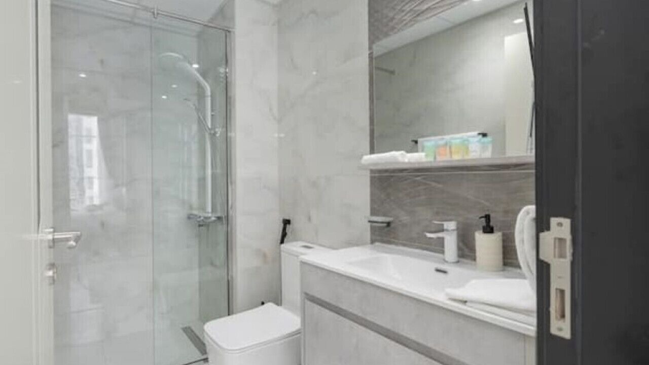 Photo of Bathroom in Discovery Gardens