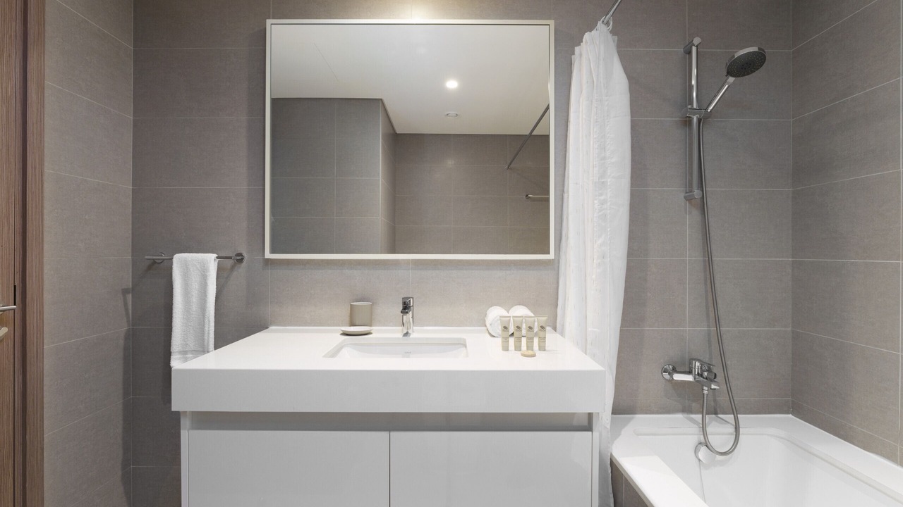 Photo of Bathroom in Downtown Dubai