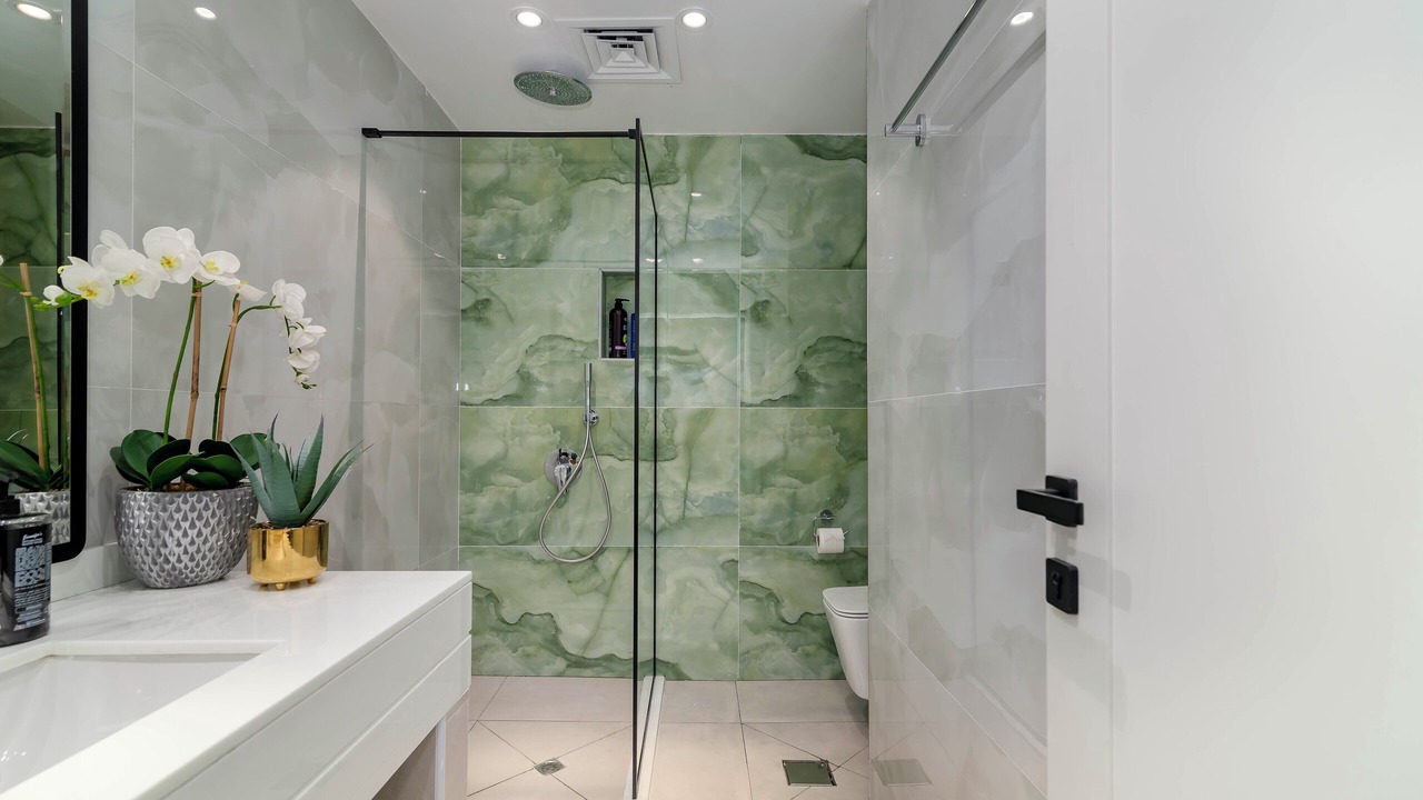 Photo of Bathroom in Al Sufouh 2