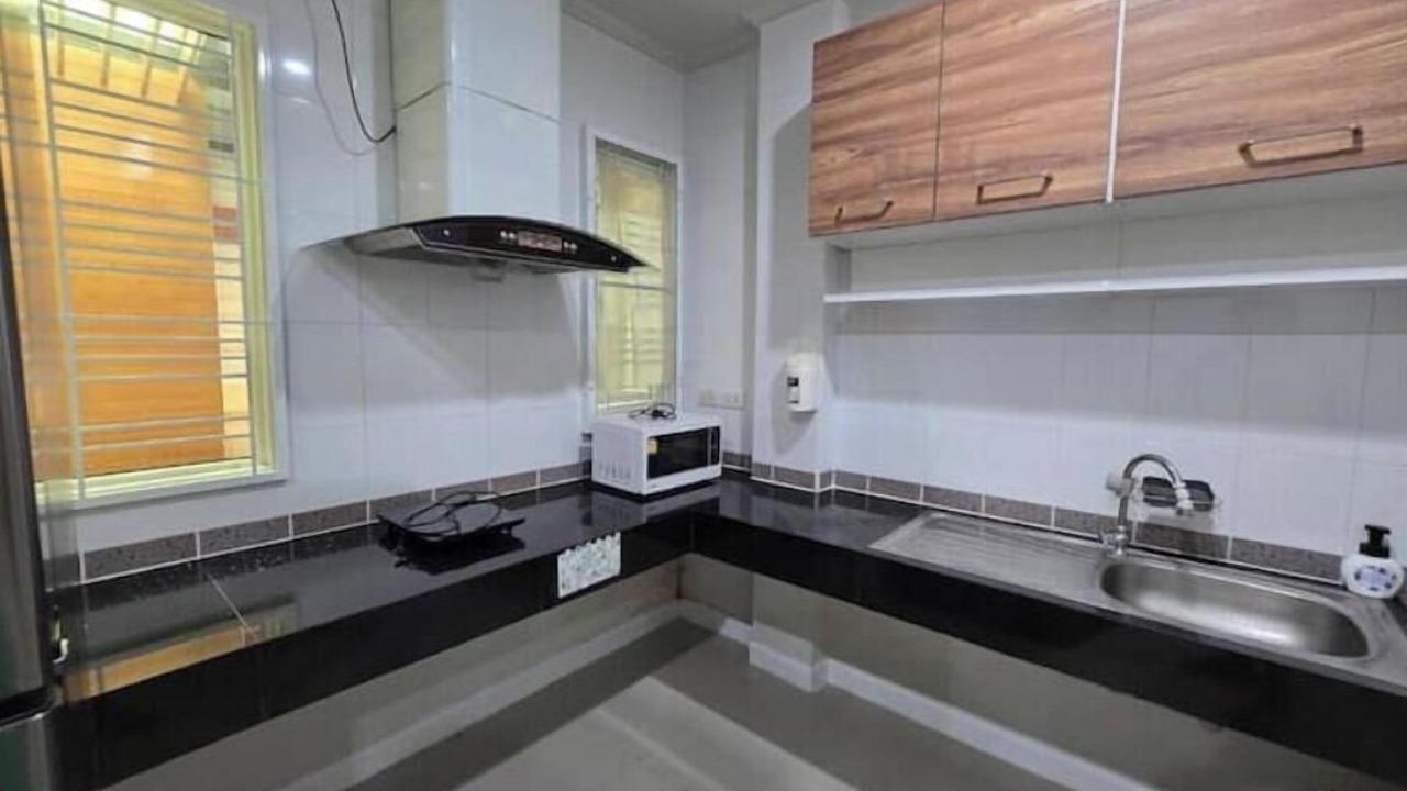 Photo of Kitchen in Srisa Chorakhe Noi