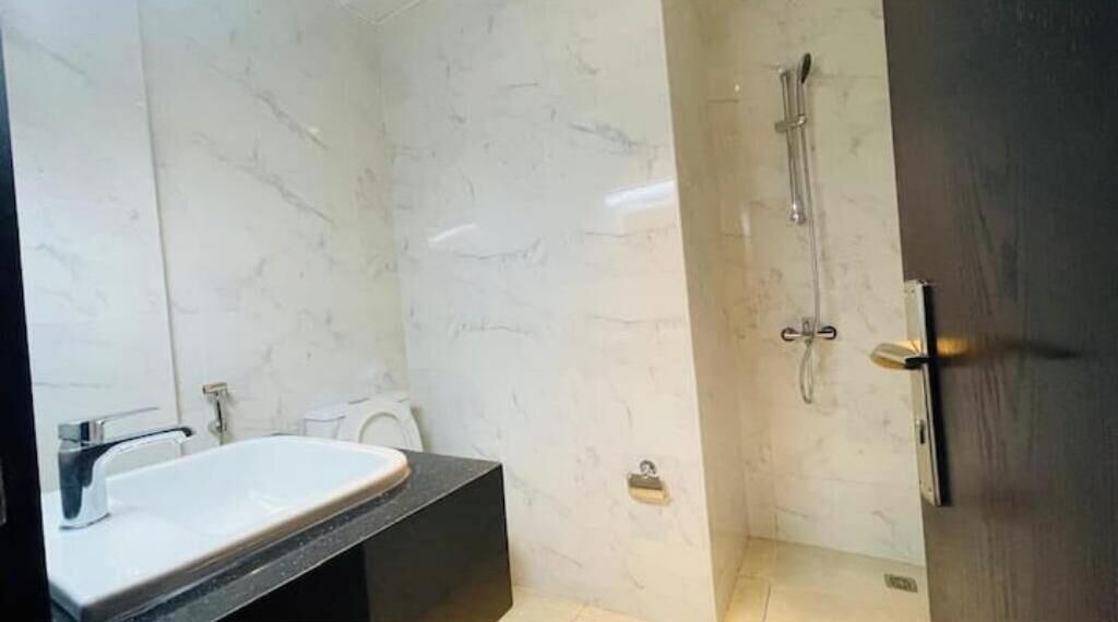 Photo of Bathroom in Al Quoz