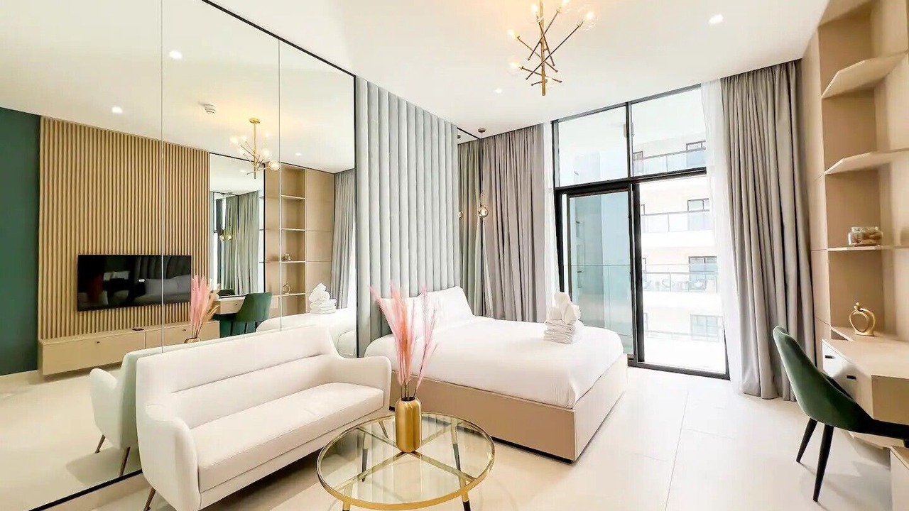 Photo of Bedroom in Discovery Gardens
