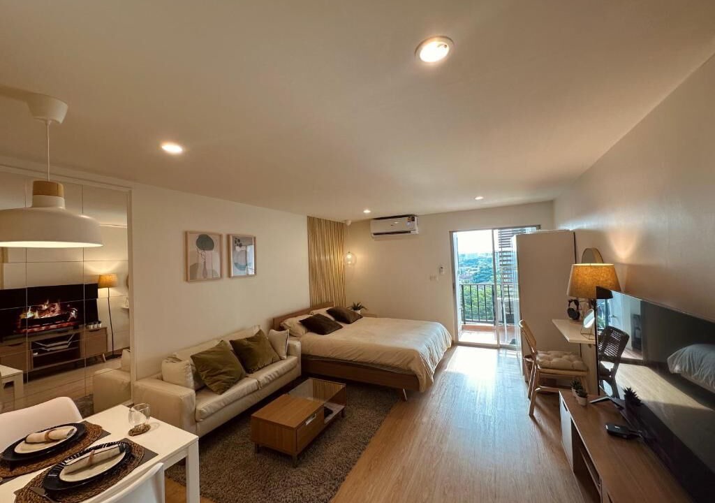 Photo of Bedroom in Phra Khanong
